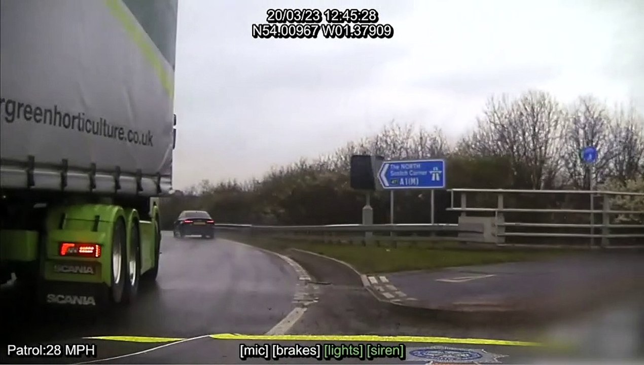 Man jailed for dangerous driving after court ban