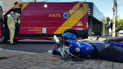 1105233_motopVeículos se envolvem em colisão no Centro de Cascavel