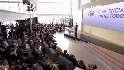 Feijóo defiende que las mujeres "feministas de verdad" no "echan cuentas" de cuándo "les interesa" quedarse embarazadas