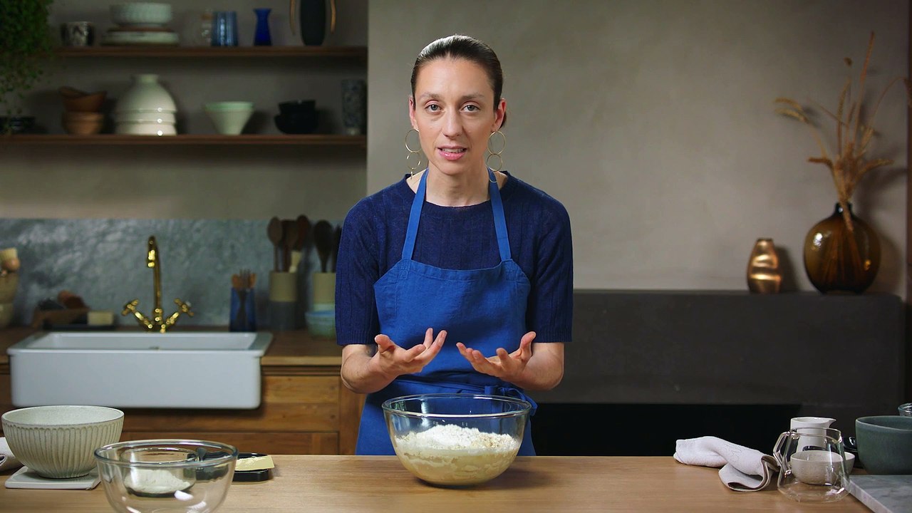 Apollonia Poilâne Teaches Bread Baking S99 E04 Poilâne-Style Wheat Loaf - Mixing & Shaping