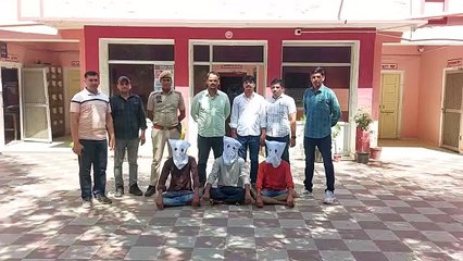 हाइवे पर लूटपाट करने वाले तीन लुटेरे गिरफ्तार