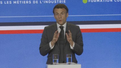 700 millions d'euros pour améliorer les formations aux « métiers d'avenir », annonce Emmanuel Macron