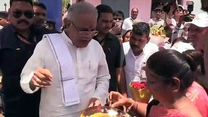 मस्तूरी विधानसभा में भेंट मुलाकात के दौरान मुख्यमंत्री भूपेश बघेल ने की घोषणा