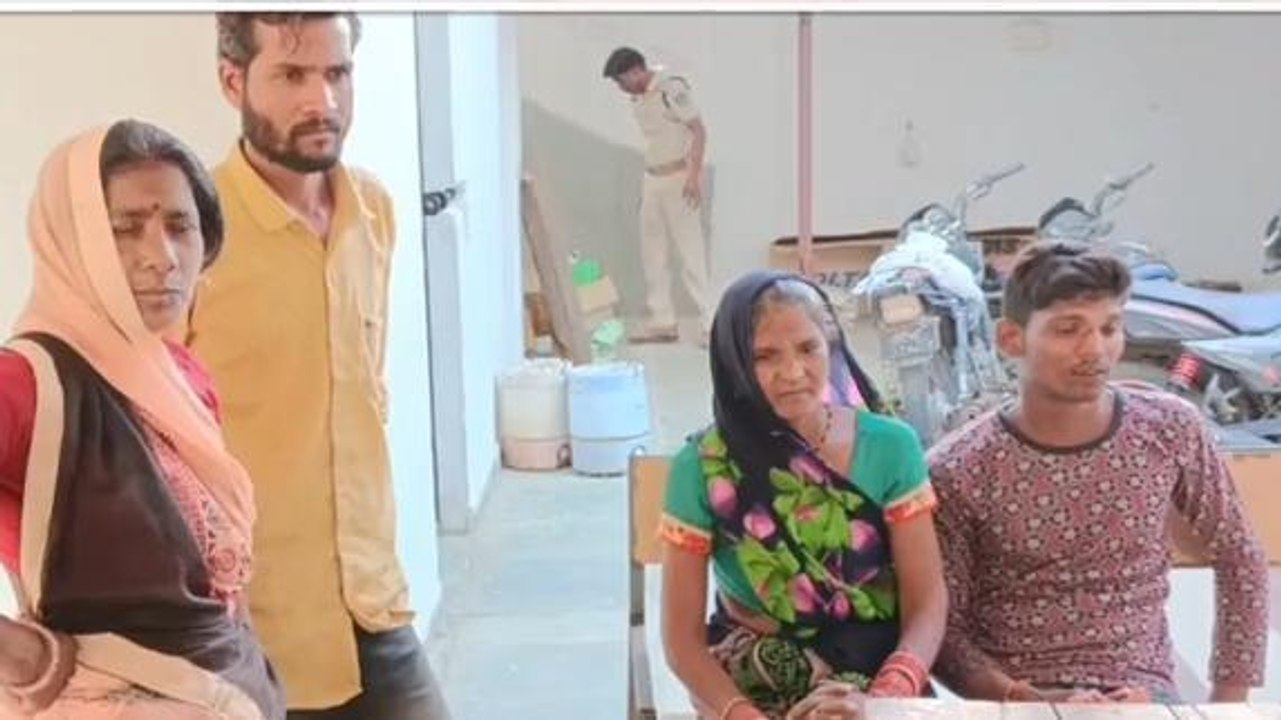 अमरपाटन: मजदूरी के पैसे मांगने पर ठेकेदार ने युवक की कर दी पिटाई, थाने में मामला दर्ज