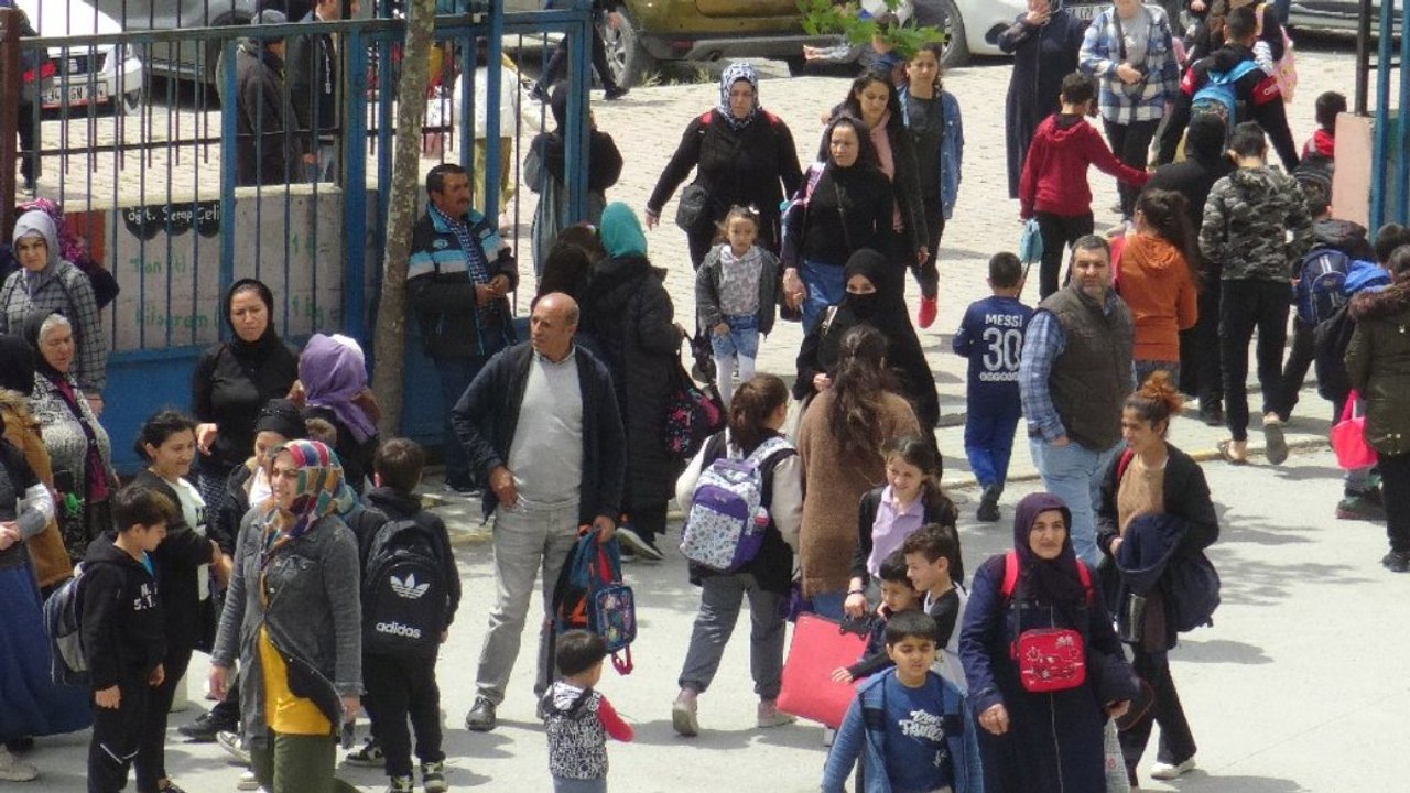 İstanbul’da benzeri yok: Bir okulda 51 sandık kurulacak, 19 bin seçmeni var
