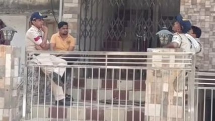 छिंदवाड़ा: बड़ा इमामबाड़ा में जीएसटी एवं पुलिस की रेड, बिना टैक्स लाखों रुपए का व्यापार