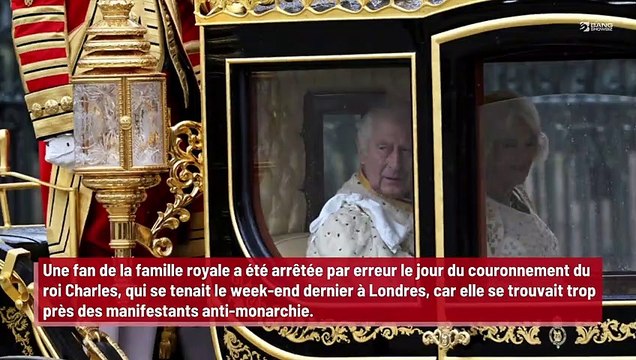 Une fan de la famille royale arrêtée par erreur car elle se situait trop près des manifestants anti-monarchie !