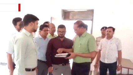 बांका: पंचायत उपचुनाव को लेकर डीएम ने मतगणना केंद्र का किया निरीक्षण, दिया यह निर्देश