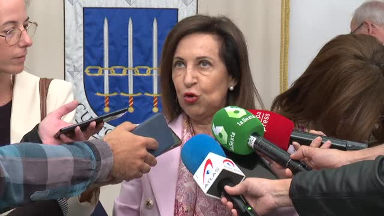 Robles dice que la inclusión de condenados de ETA en las listas electorales "causa un dolor innecesario a las víctimas"