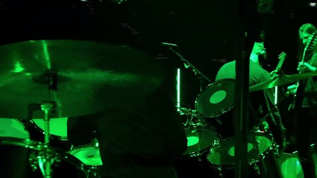 Roger Waters - This Is Not A Drill (en direct de Prague) EXTRAIT VO Money