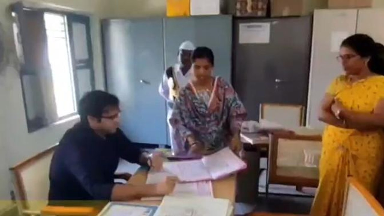 ములుగు: మొత్తం సిబ్బంది అందుబాటులో ఉన్నారా.. పీవో ఆకస్మిక తనిఖి..!