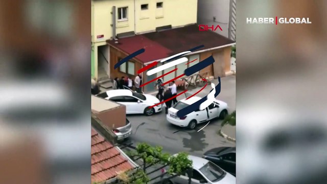 Dehşet anları kameraya yansıdı! Pendik’te yol ortasında darbedip kaçırmaya çalıştılar