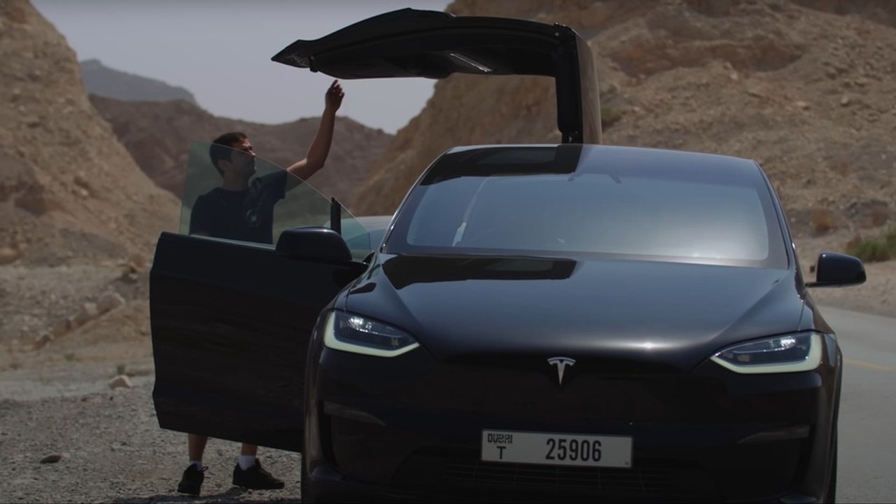 Tesla unter der extrembedingungen - kommen die fahrzeuge mit extremer hitze klar?