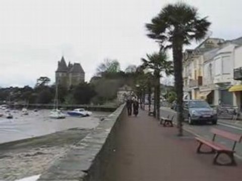 Pornic : quai Leray (entre le casino et le château)