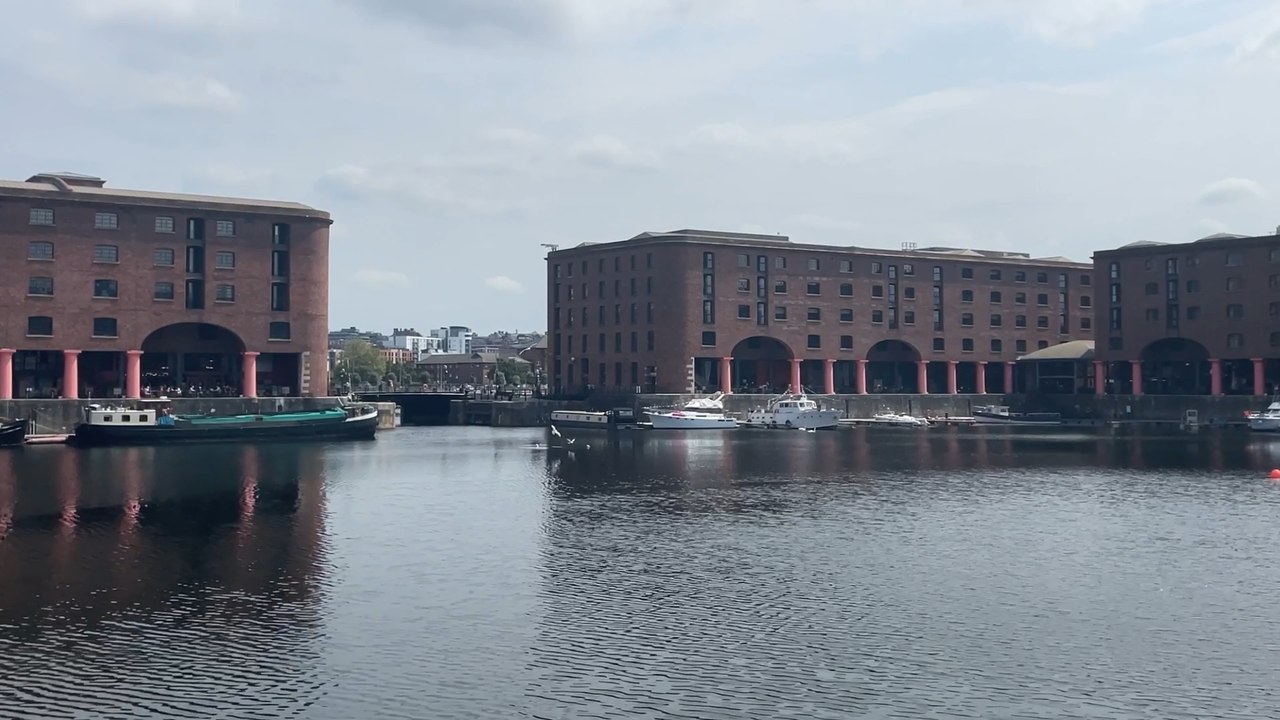 Royal Albert Dock sells for £40m - LiverpoolWorld Headlines