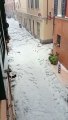 Nubifragio a Pesaro: il video delle strade come fiumi