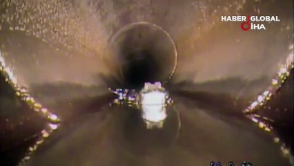 ABD'de bir yağmur suyu borusundaki arızanın nedeninin, neredeyse 2 metrelik bir timsah olduğu ortaya çıktı