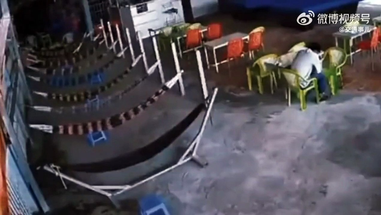 Ce gars est toujours prêt au combat