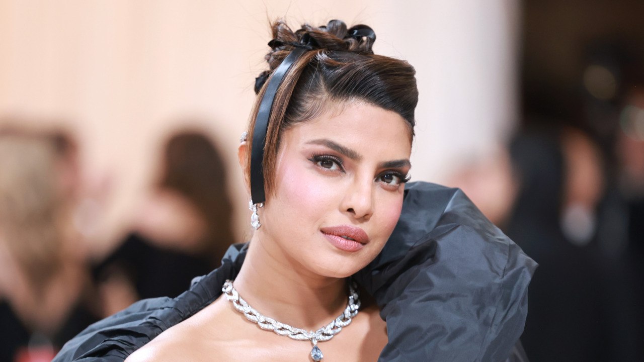 Priyanka Chopra Had a Marilyn Monroe Moment in a Plunging White Halter Dress