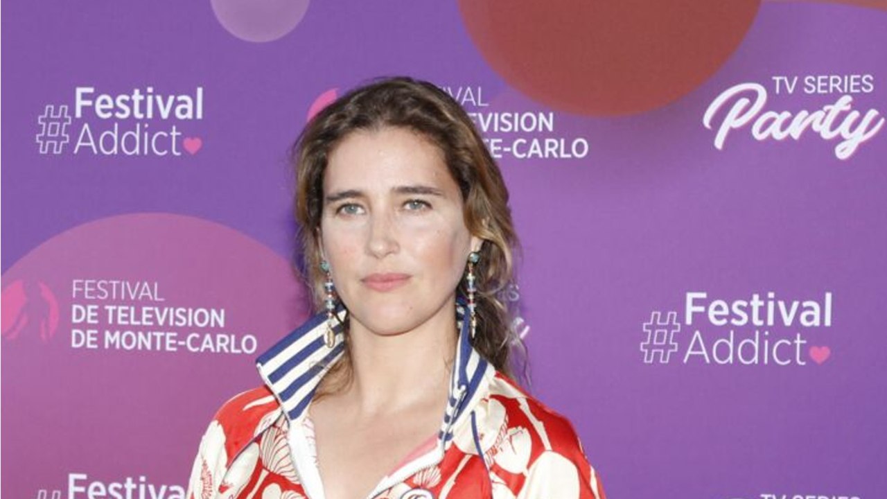 GALA VIDEO - Vahina Giocante révèle avoir été victime d’inceste par son père : “J’ai été sexuellement abusée”