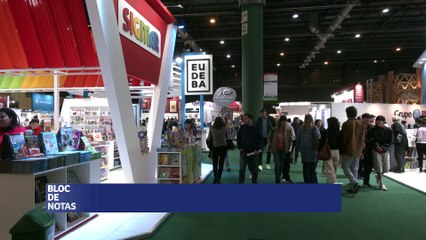 Entrega del Premio Vera Rexach a la lectura en entornos digitales a la colección “Esa Plaga De Polleras”