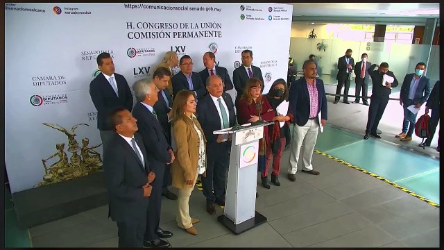 ¡VEAN! ¡Legisladores de MORENA despedazan al McPRIANRD por que no quieren trabajar!