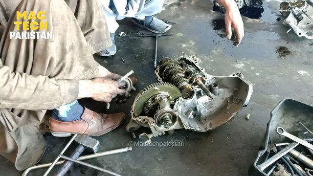 Car Engine Restoration | Car Engine Repair Videos | Suzuki Mehran Engine