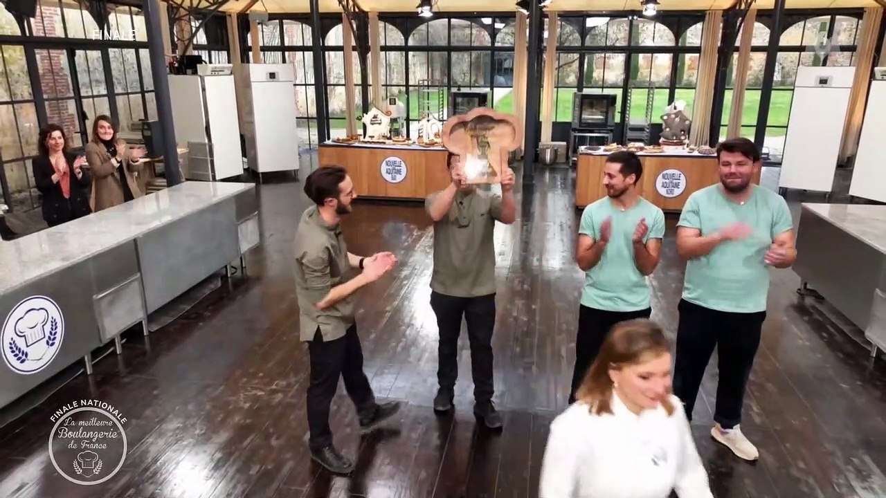 Qui a remporté hier sur M6 le concours de la meilleure boulangerie de France 2023 ? Cette épreuve finale s'est déroulée en présence du jury composé de Noëmie Honiat Bruno Cormerais et le chef Norbert Tarayre