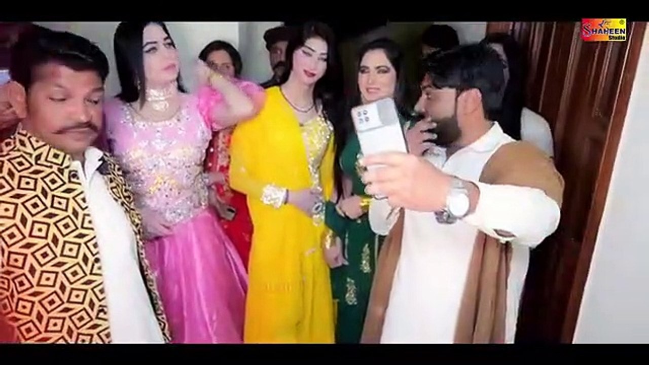 Tere Jhoot De Pardy Landy Gay - Mehak Malik - Wedding Dance Show - Shaheen Studio