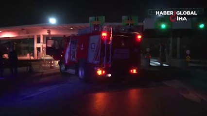 Samandıra gişelerde otomobil bariyere çarptı