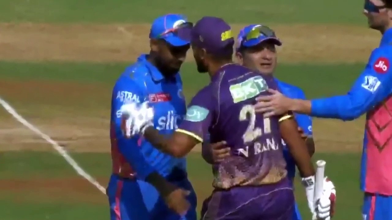 Nitish Rana fight with Hrithik Shokeen _ KKR Skipper has heated exchange with Hrithik MI vs KKR