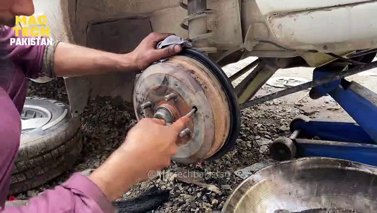 Hub Assembly Grease | Greasing Wheel Bearings | MacTech Pakistan