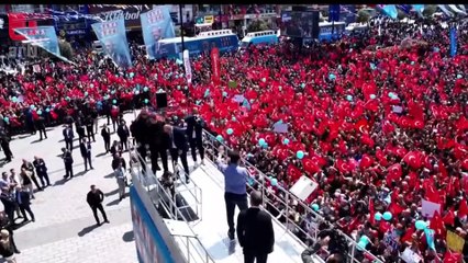 İmamoğlu'ndan seçim günü kombin önerisi: 'Kolları kıvrılmış gömlekle sandık başına'