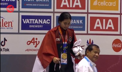 Janis Rosalita rebut emas pertama renang sirip SEA Games 2023