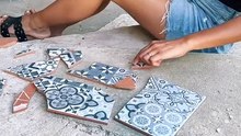 DIY Table with mosaic