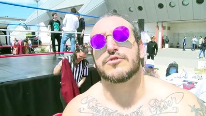 William Wolf Fortunato vous attend sur place pour des séances d'initiation au Catch.