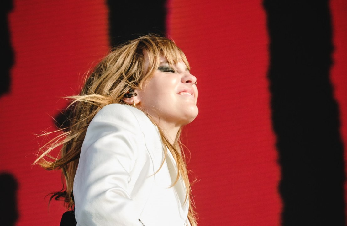 'Italy is still very conservative when it comes to homosexuality', says Maneskin's Victoria De Angelis