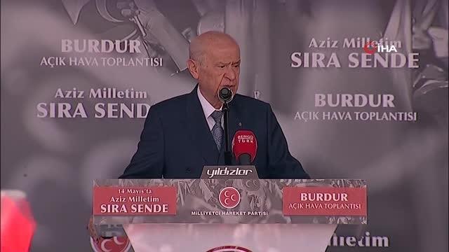 Devlet Bahçeli: Dünya çapında hiçbir muhalefet partisi Türkiye'deki muhalefet partileri kadar savruk, sefil ve acınası hallere düşmemiştir.