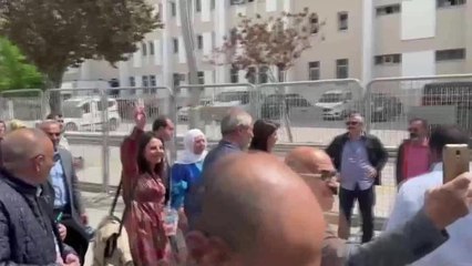 Скачать видео: HDP Eş Genel Başkanı Pervin Buldan, Yeşil Sol Parti'nin Van mitinginde konuştu