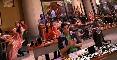 Outsourced S01 E01