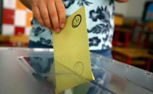 Seçmen kağıdı olmadan oy kullanılır mı? Seçmen kağıdı zorunlu mu? Seçmen kağıdı olmadan oy verilir mi?