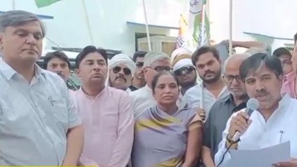 ग्वालियर: बिजली समस्याओं के विरोध में रोशनी घर पर कांग्रेस का जंगी प्रदर्शन,देखिए वीडियो