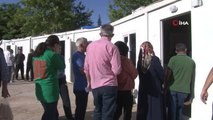 Depremin merkez üssü Kahramanmaraş'ta vatandaşlar oy kullanmaya başladı