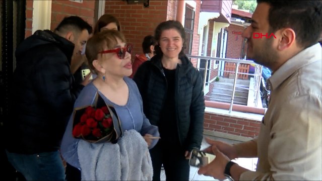 Sezen Aksu oyunu kullandı, hayranları anneler gününü kutladı