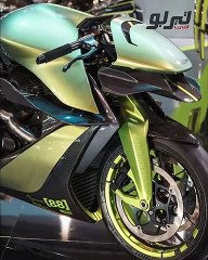 الدراجة AMB 001 Pro من أستون مارتن وبراف سوبريور