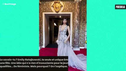 "J'adorerais sortir avec une femme" : célibataire, Emily Ratajkowski est ouverte à tout(es), et mine de rien, sa parole compte pour toutes les femmes bi du monde