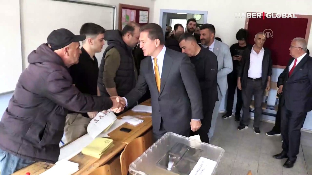 Mustafa Sarıgül oyunu kullandı: Ağlarsa anam ağlar, gerisi yalan ağlar