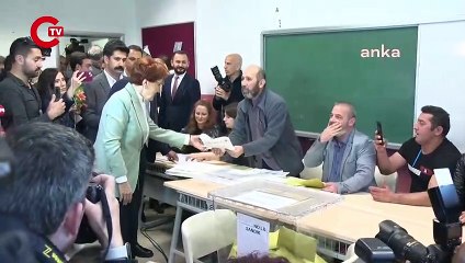 Meral Akşener oyunu kullandı