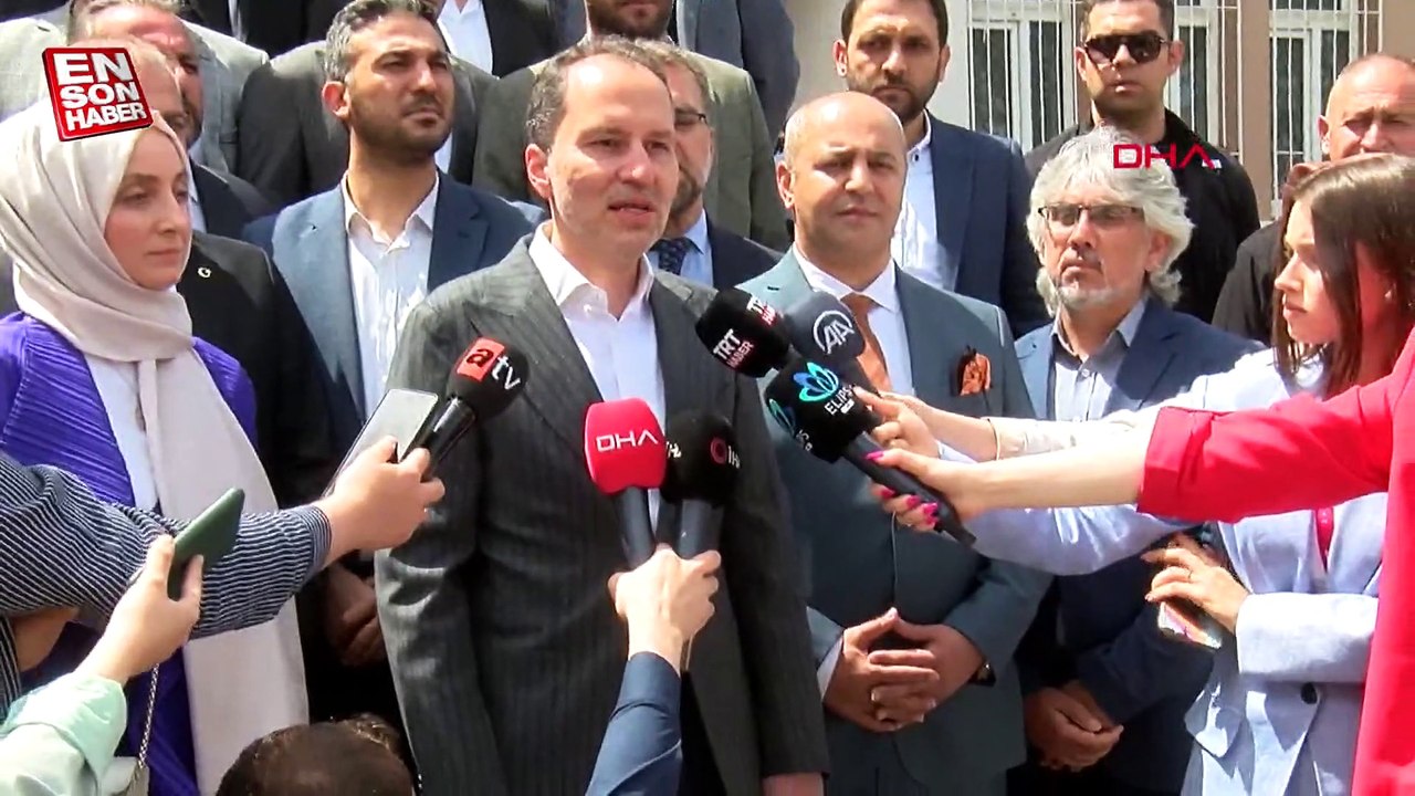 Yeniden Refah Partisi Genel Başkanı Fatih Erbakan Ankara'da oyunu kullandı