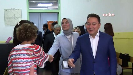 Babacan: Anneme ve eşim Zeynep'e baharı hediye etmek için sandığa gidiyorum